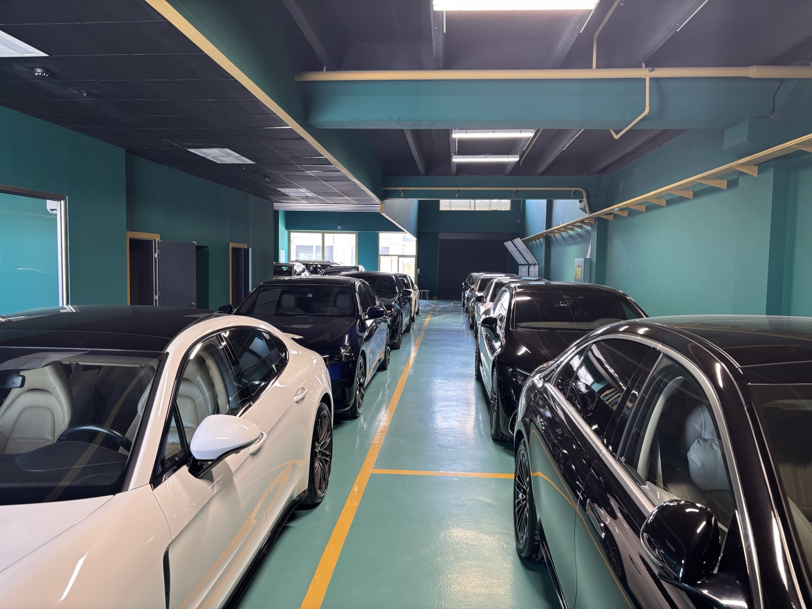 Showroom detay çekimi