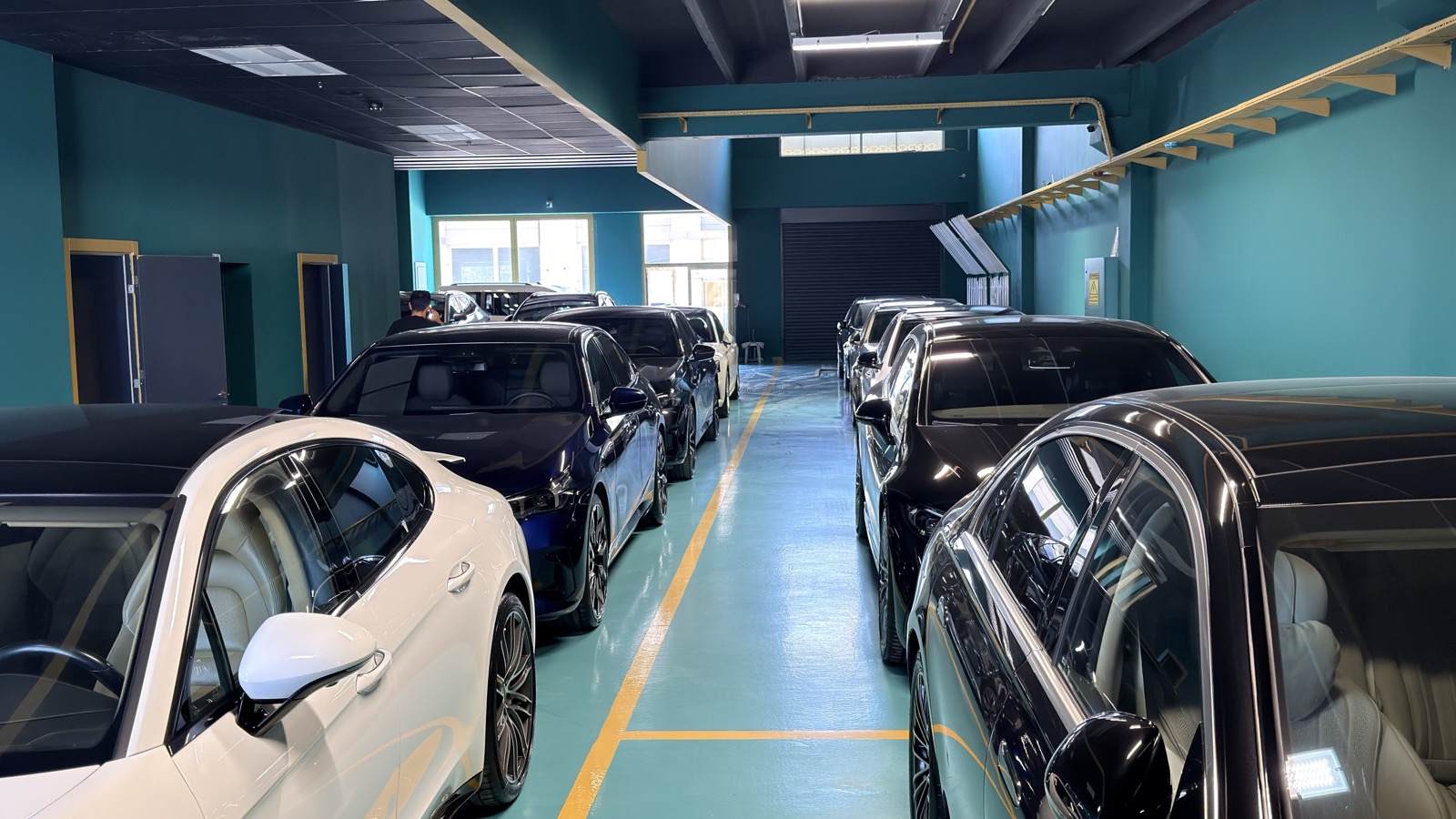 Showroom genel görünüm
